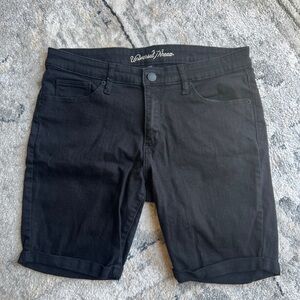 Universal Thread Black Jean Shorts